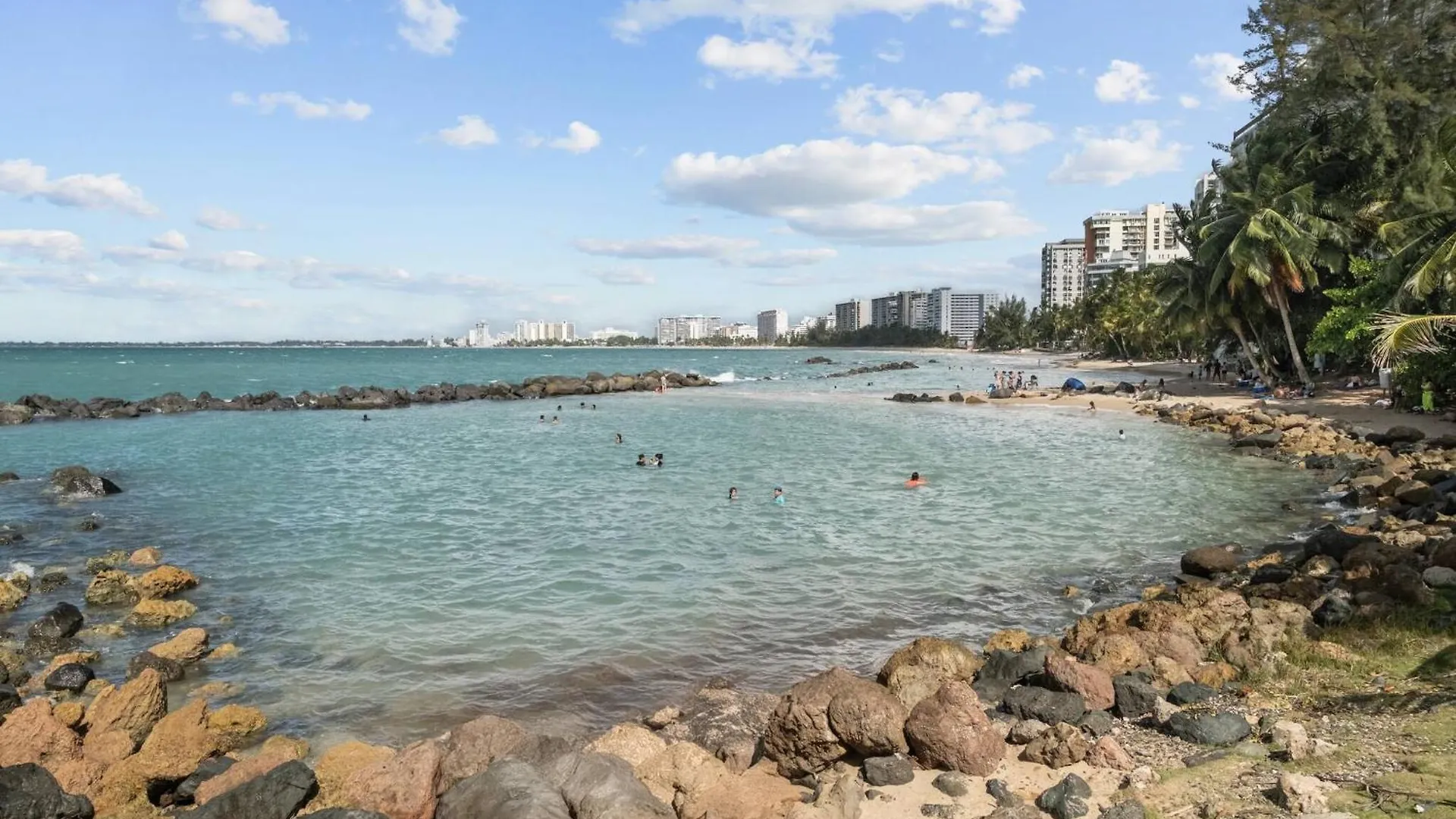 San Juan Home Steps Away From The Beach 0*, סן חואן פוארטו ריקו